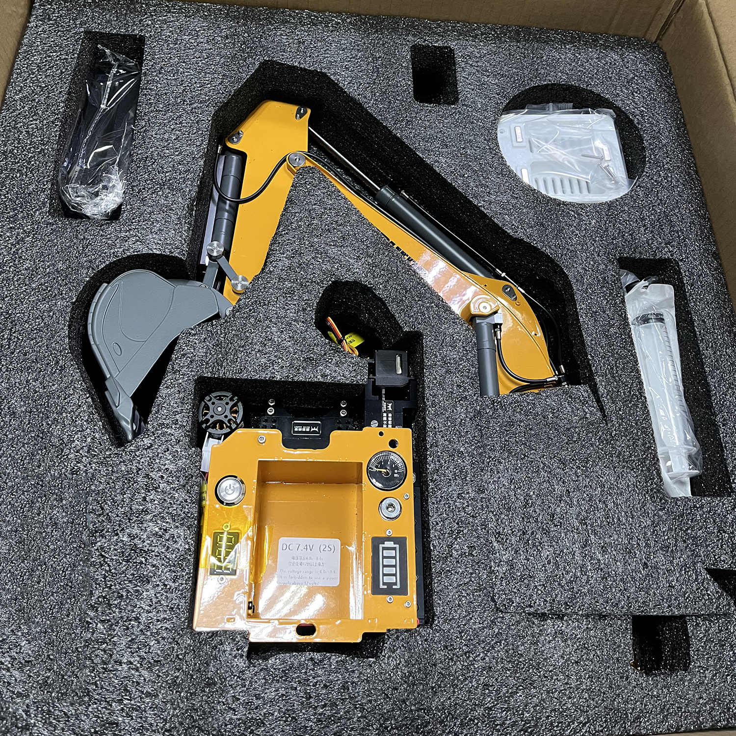 Huina 1599 Excavator Hydraulic - Engine Hoist Crane ulasan dan harga