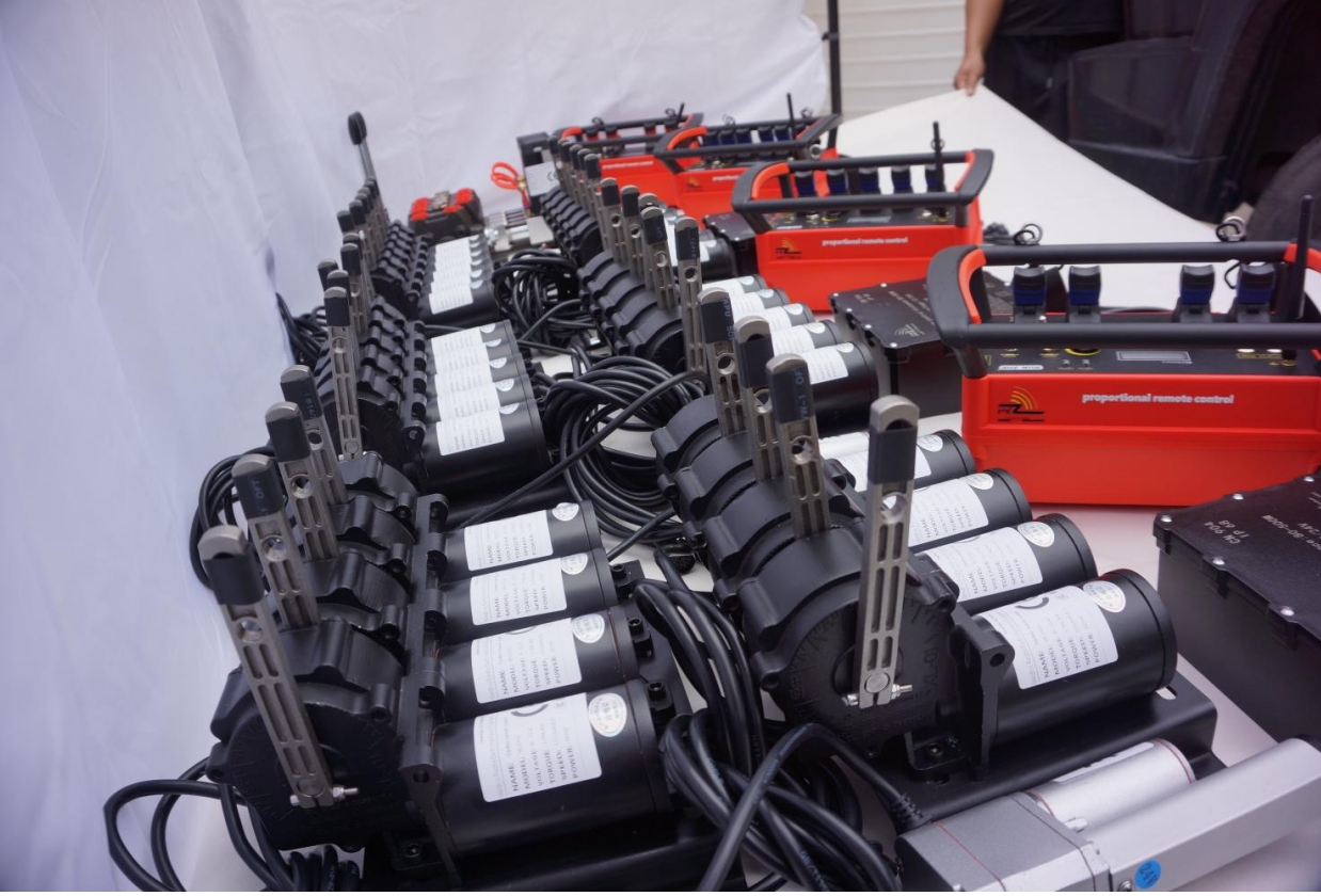 Motor Wireless Truck Crane 4 J - Engine Hoist Crane ulasan dan harga